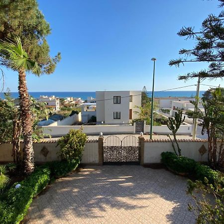 Sea View - Beautiful Terrace With Bbq Triscina Exterior foto