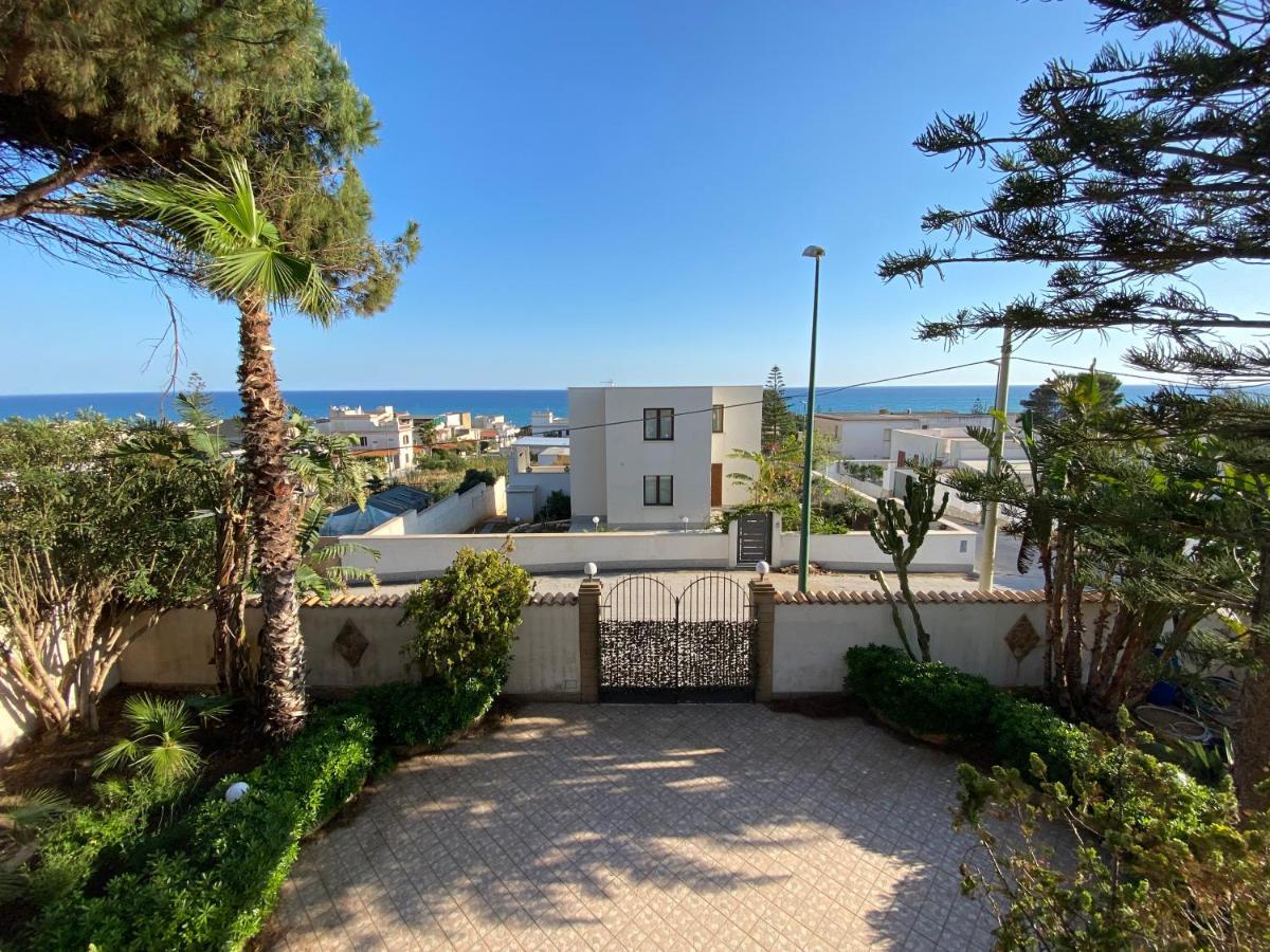Sea View - Beautiful Terrace With Bbq Triscina Exterior foto